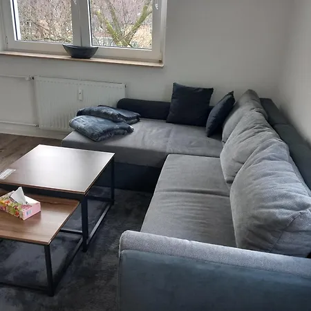 1#netflix &wlan &kingsize Bett &kaffee Maschine & Zentral & 500m Innenhafen & 2 Min U Bahn Duisburg