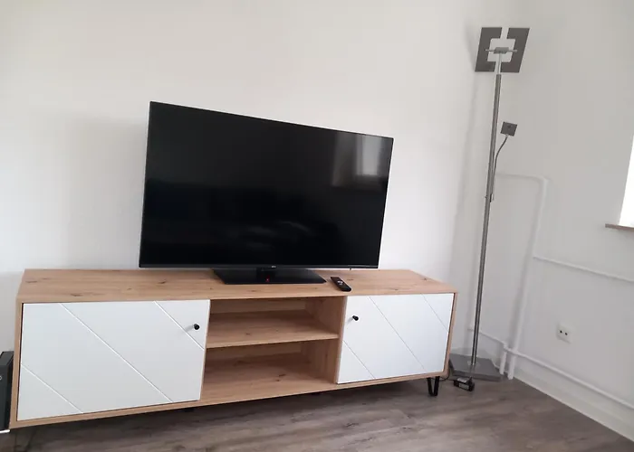 Lejlighed 1#netflix &wlan &kingsize Bett &kaffee Maschine & Zentral & 500m Innenhafen & 2 Min U Bahn