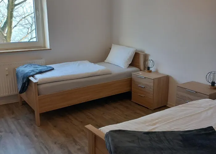 Διαμέρισμα 1#netflix &wlan &kingsize Bett &kaffee Maschine & Zentral & 500m Innenhafen & 2 Min U Bahn